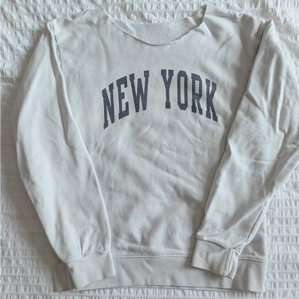 Classic Grey 'New York' Women's Sweater
